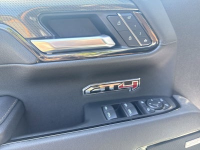 2025 GMC Sierra 1500 AT4