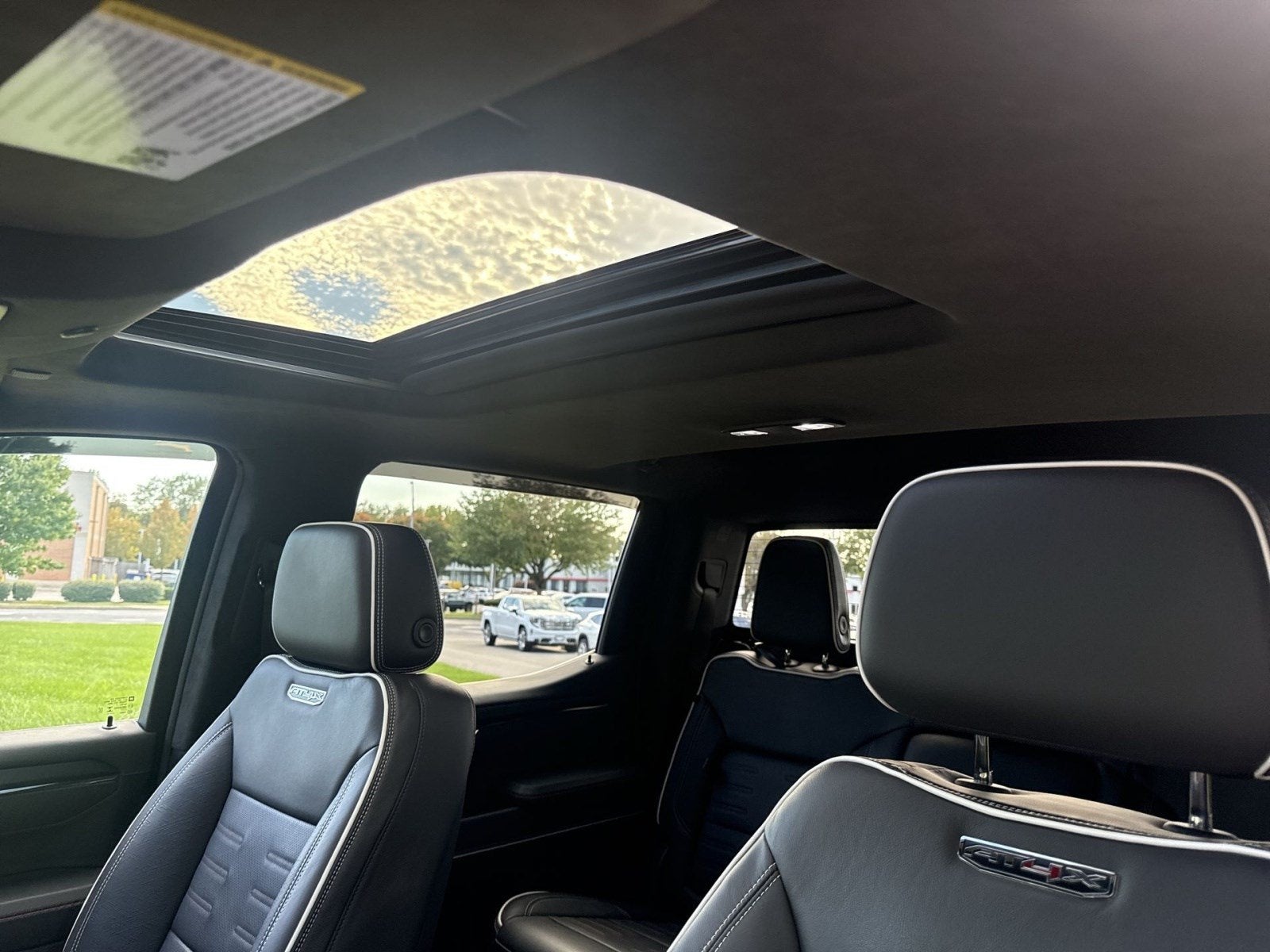 2024 GMC Sierra 1500 AT4X