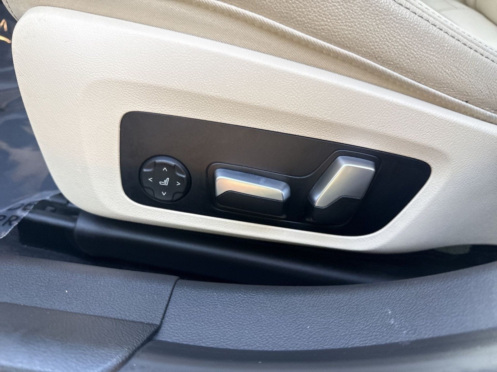 2022 BMW 330i xDrive