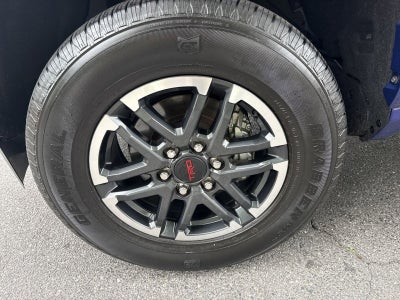 2024 Toyota Tacoma 4WD SR5