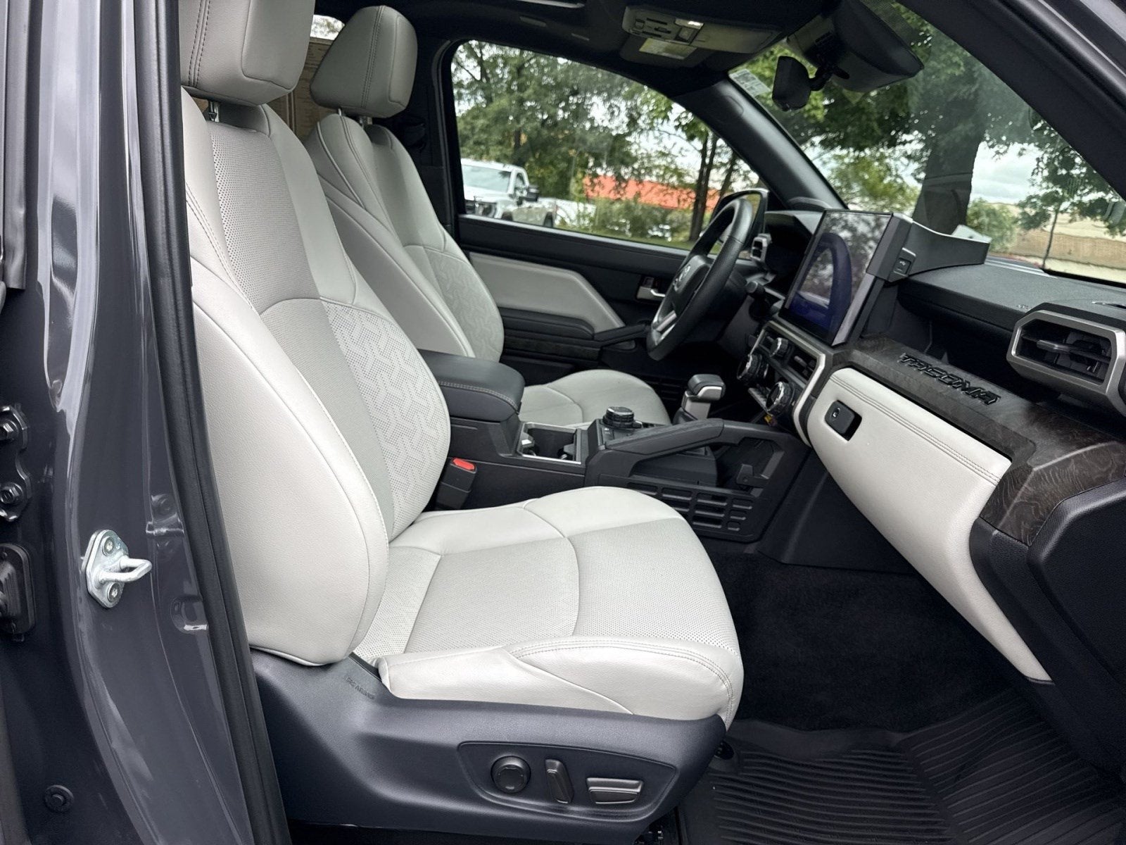 2024 Toyota Tacoma Limited