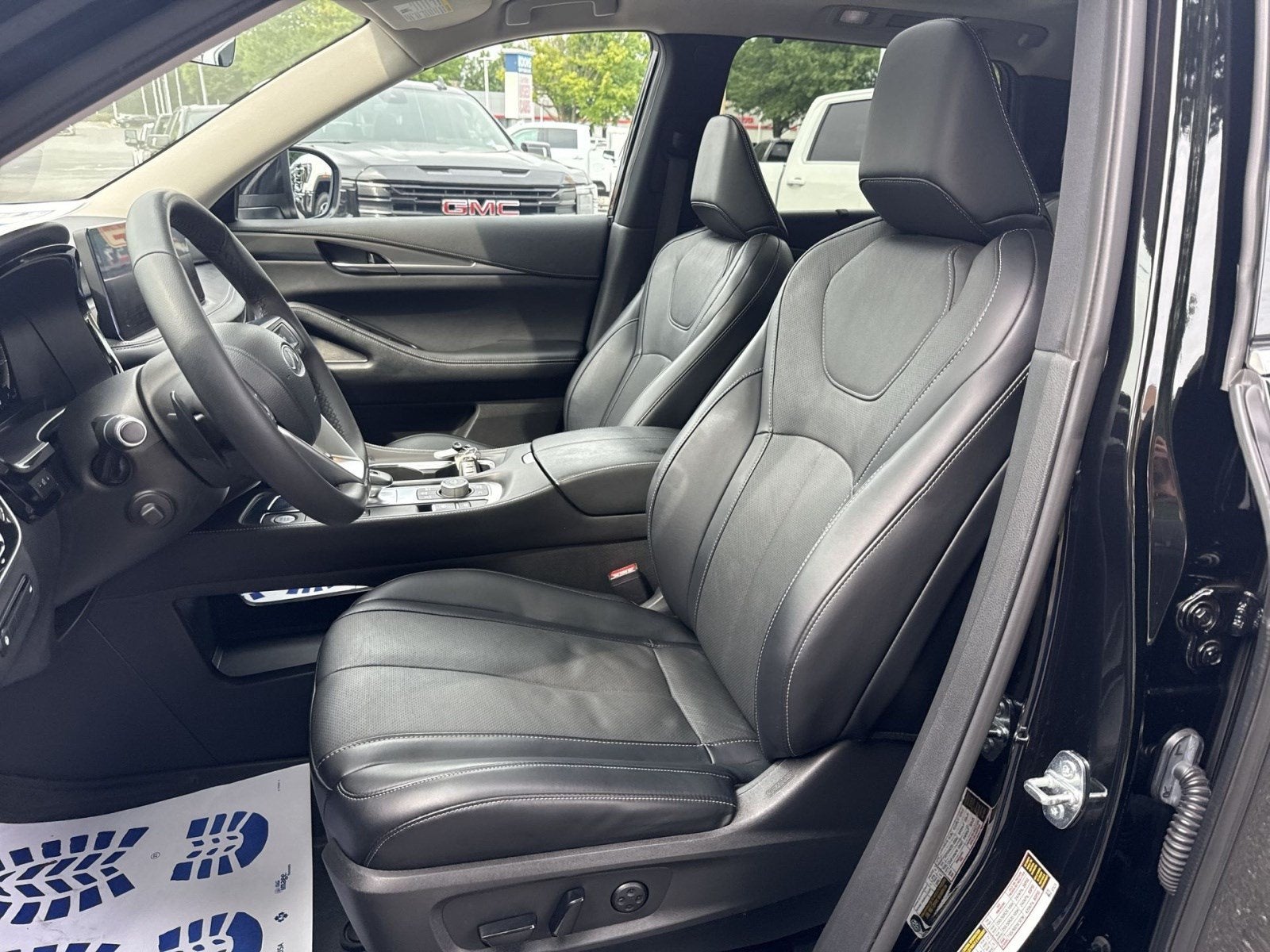 2023 INFINITI QX60 LUXE AWD