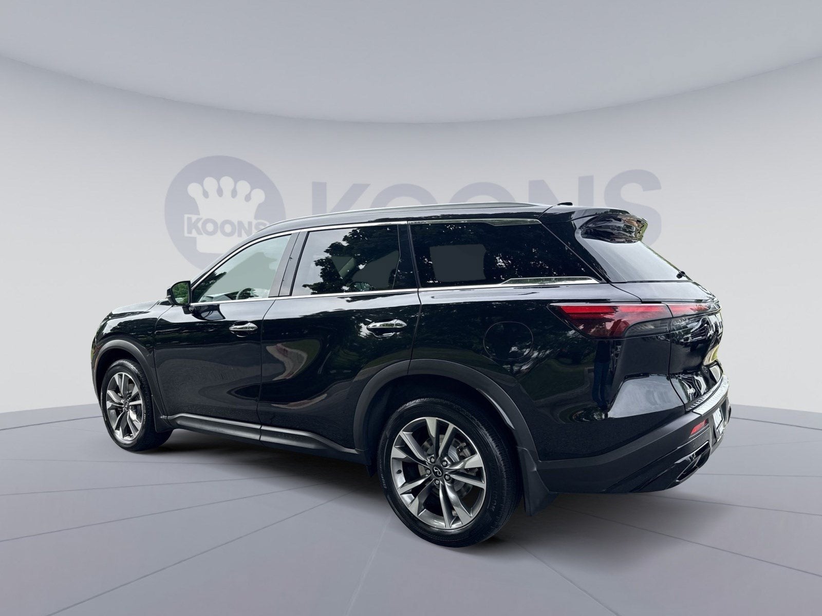 2023 INFINITI QX60 LUXE AWD