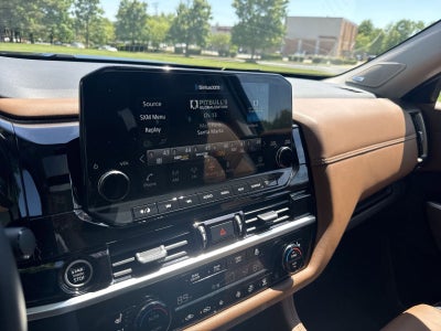 2024 Nissan Pathfinder Platinum