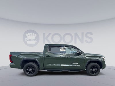 2023 Toyota Tundra 4WD SR5