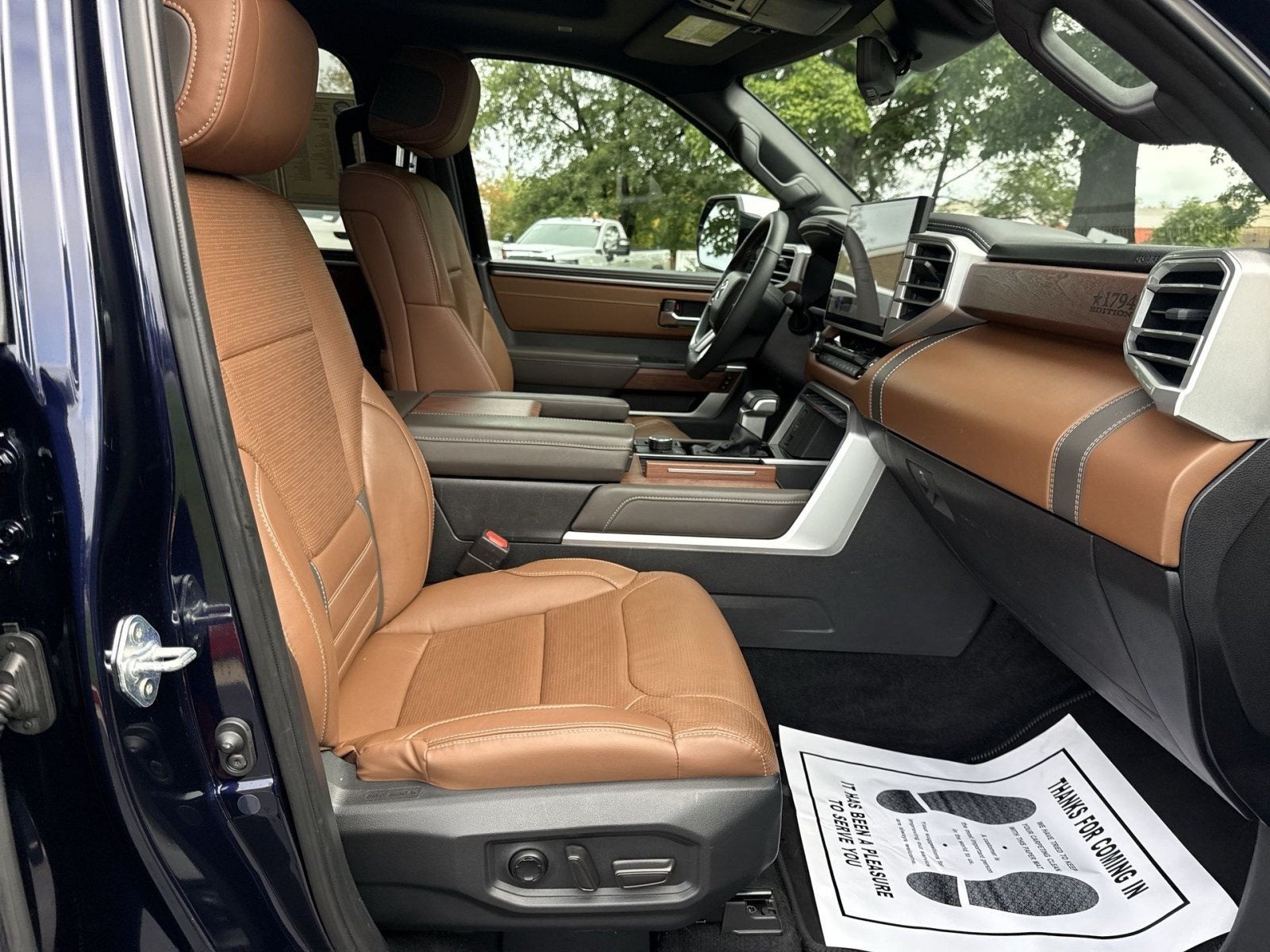 2025 Toyota Tundra Hybrid 1794 Edition CrewMax 5.5' Bed