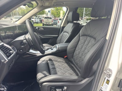 2026 BMW X7 xDrive40i