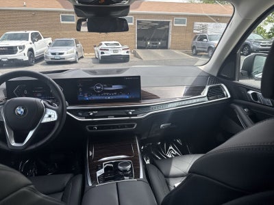 2026 BMW X7 xDrive40i