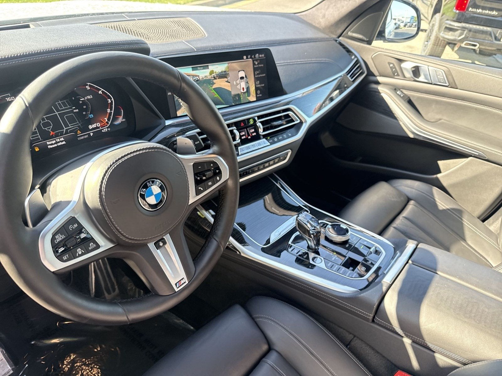 2022 BMW X7 M50i