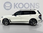 2022 BMW X7 M50i