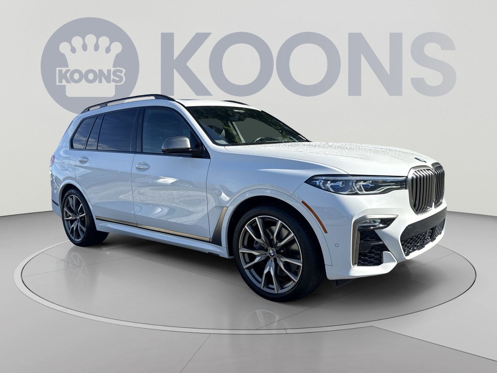 2022 BMW X7 M50i