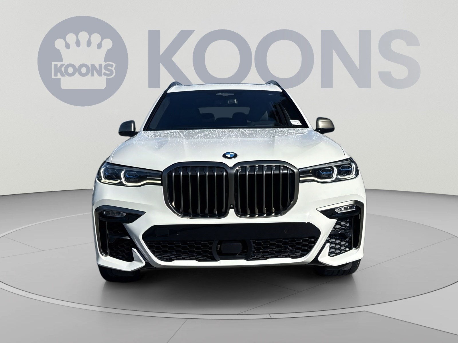 2022 BMW X7 M50i