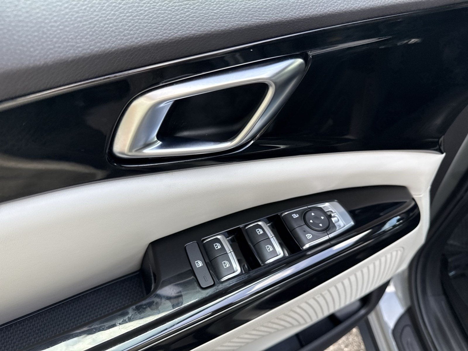 2022 Kia Carnival MPV EX
