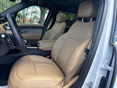 2025 Land Rover Range Rover Sport SE