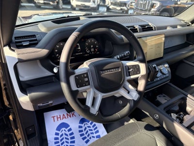 2024 Land Rover Defender X-Dynamic SE