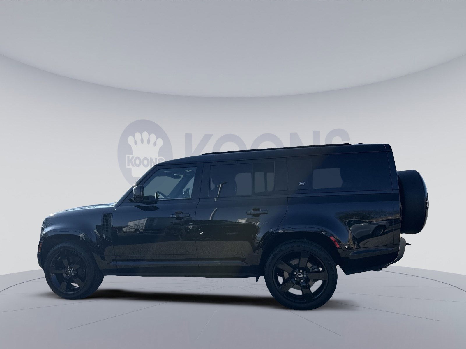 2024 Land Rover Defender X-Dynamic SE