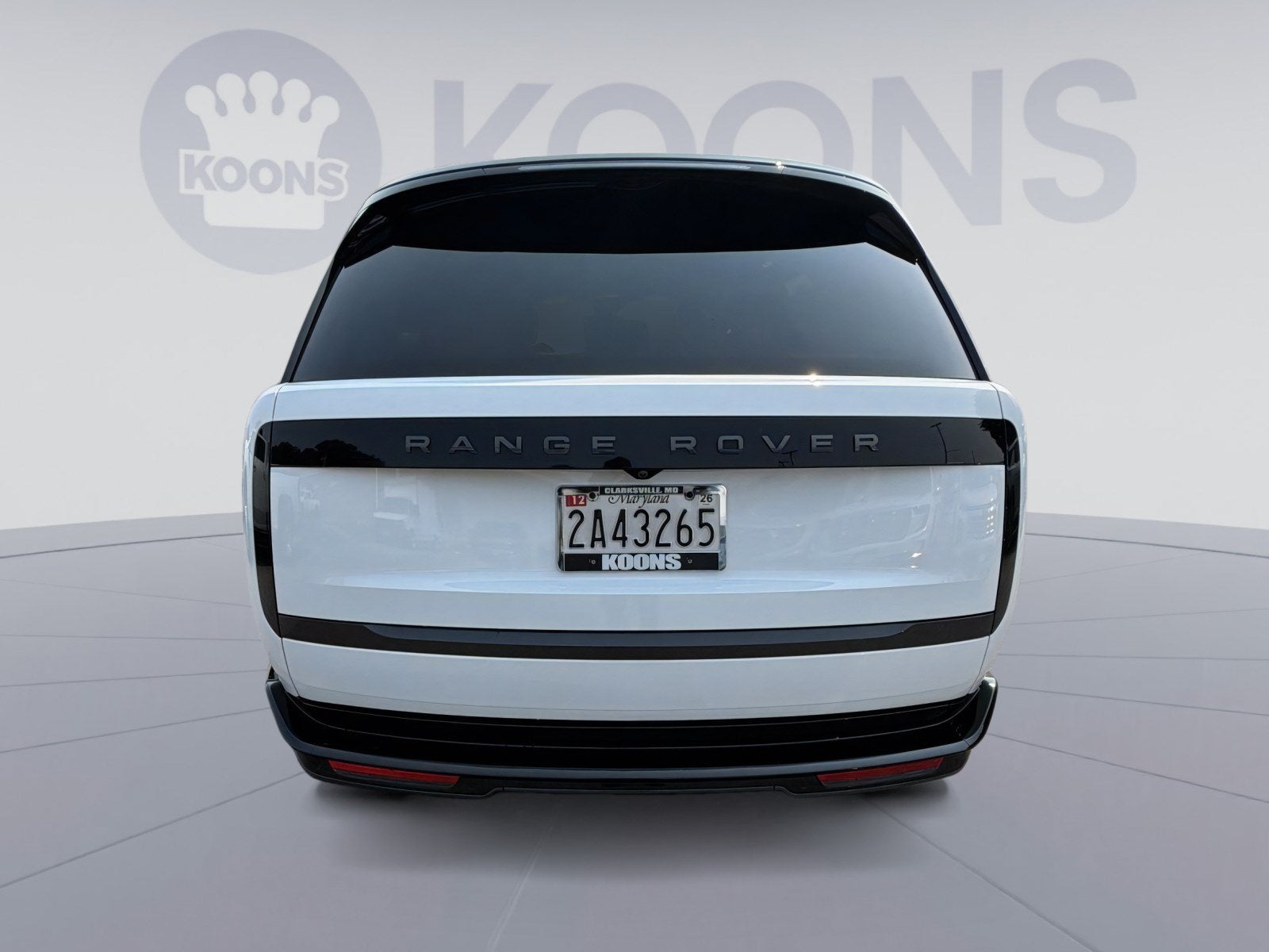 2025 Land Rover Range Rover P400 SE