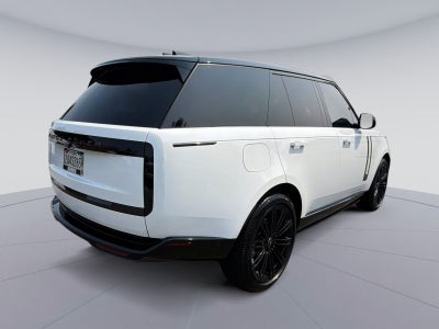 2025 Land Rover Range Rover P400 SE