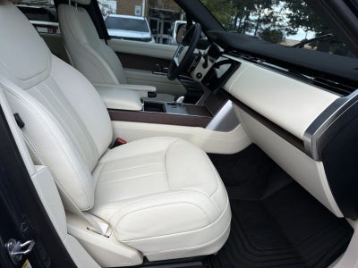2026 Land Rover Range Rover P530 SE 7 Seat