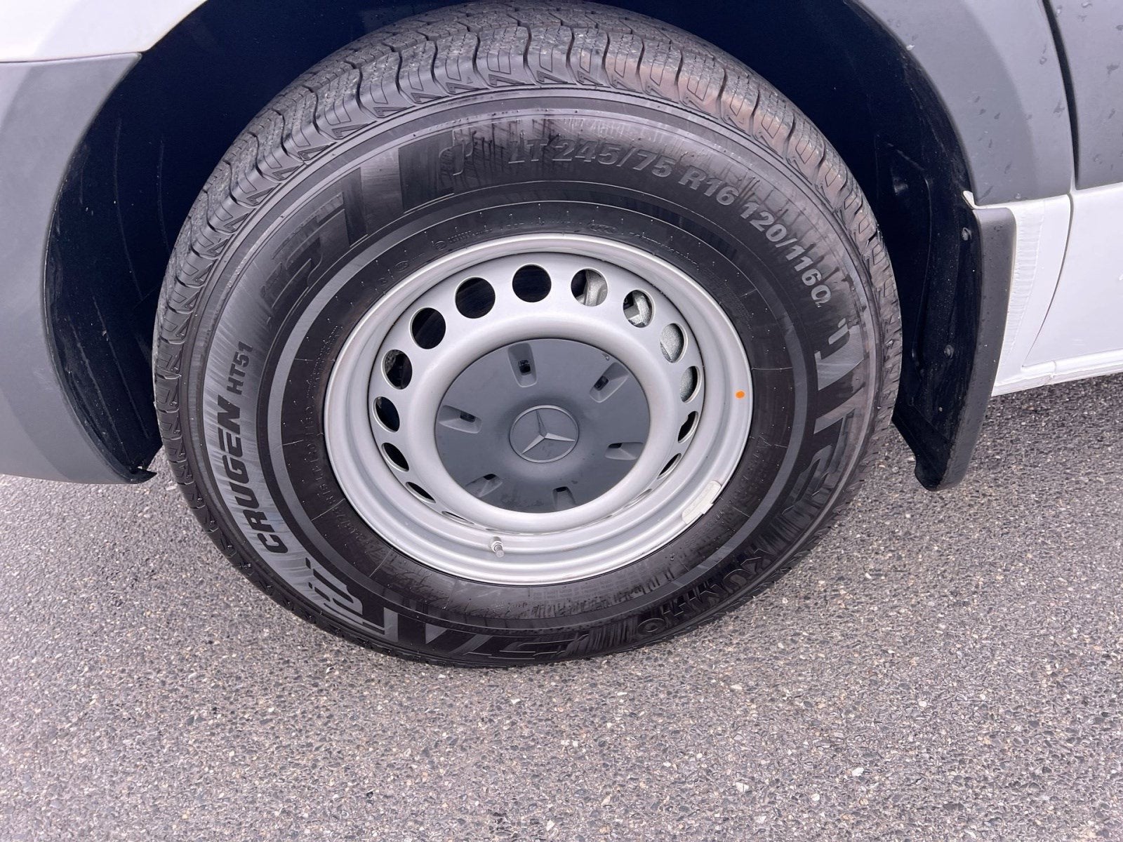 2024 Mercedes-Benz eSprinter Cargo Van High Roof