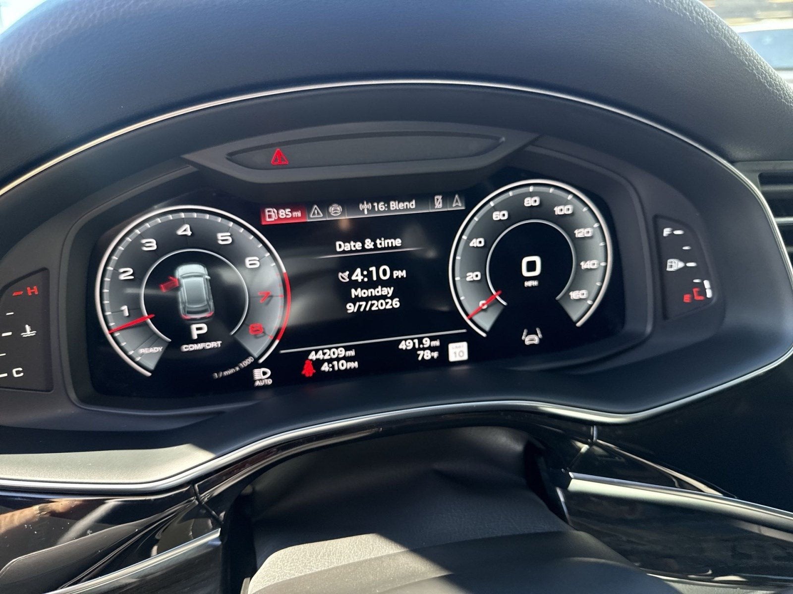 2025 Audi Q8 Premium Plus 55 TFSI quattro
