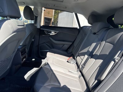 2025 Audi Q8 Premium Plus 55 TFSI quattro