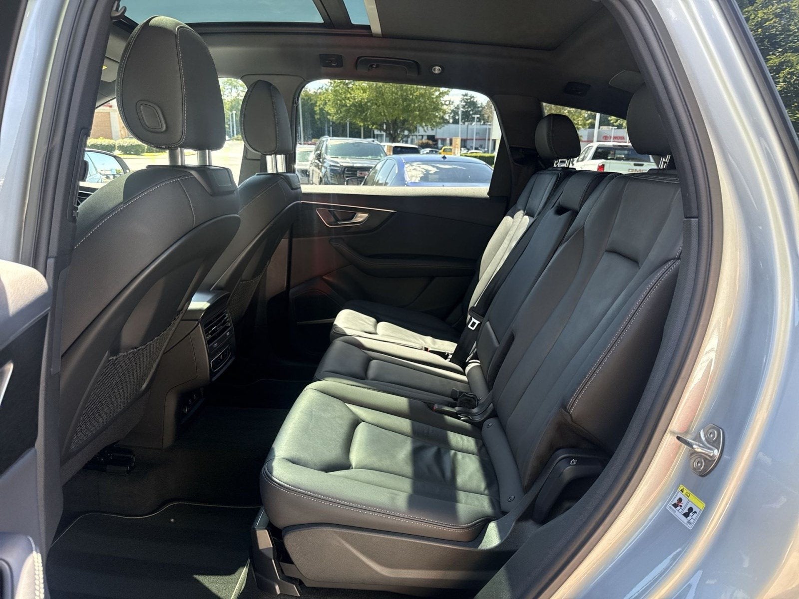 2025 Audi Q7 Premium Plus