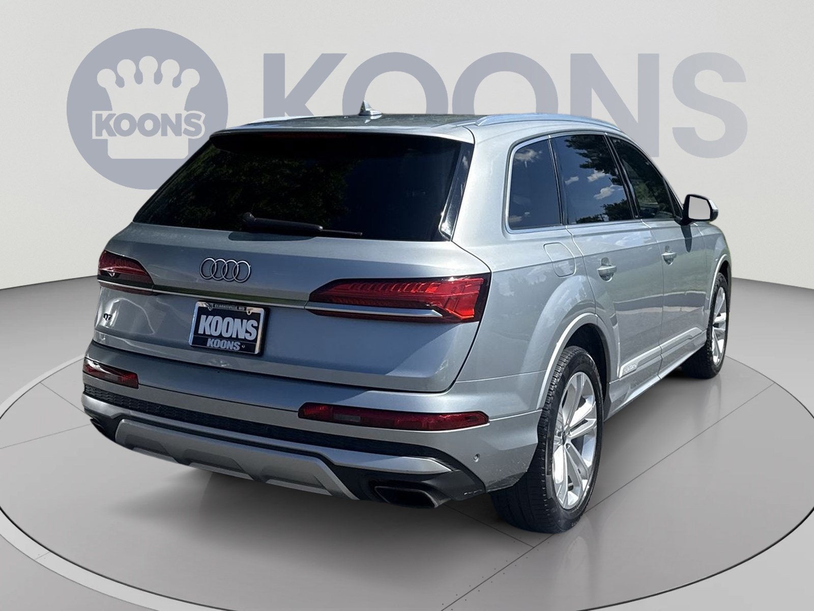 2025 Audi Q7 Premium Plus