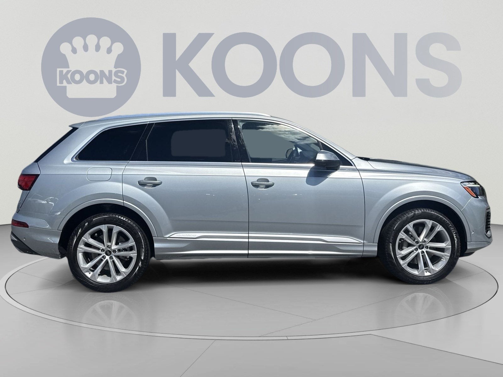 2025 Audi Q7 Premium Plus
