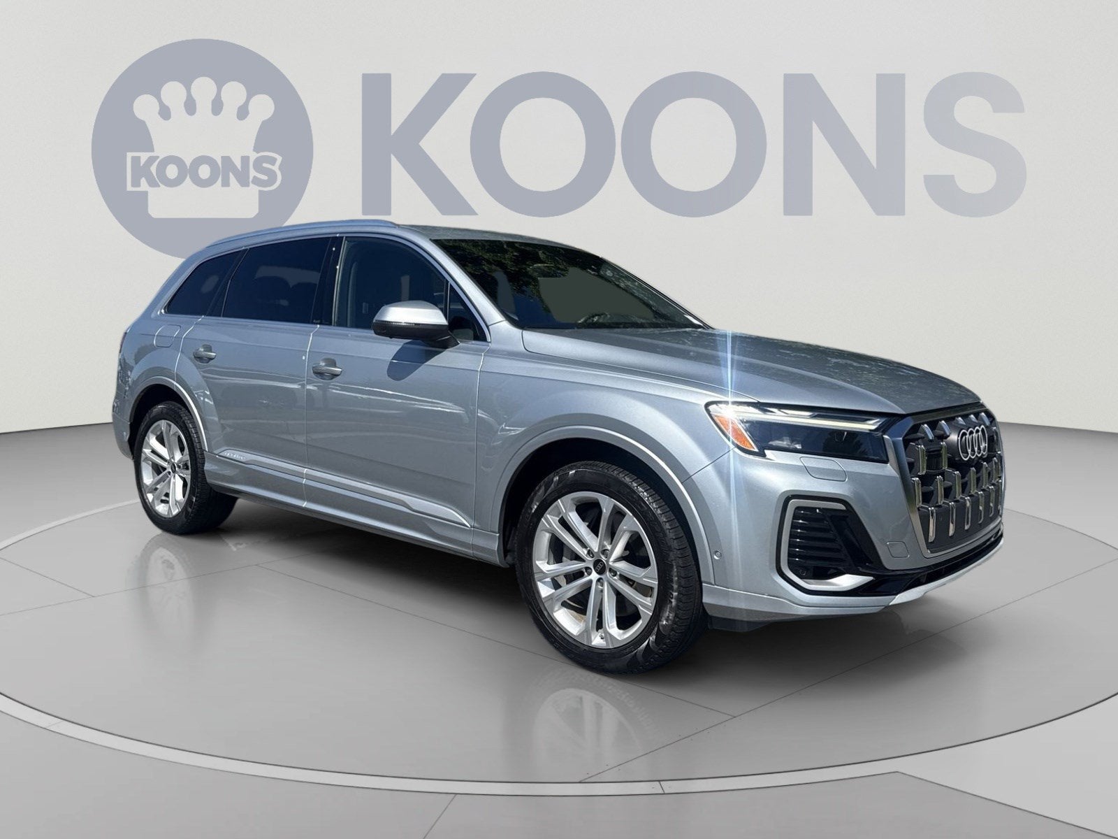 2025 Audi Q7 Premium Plus