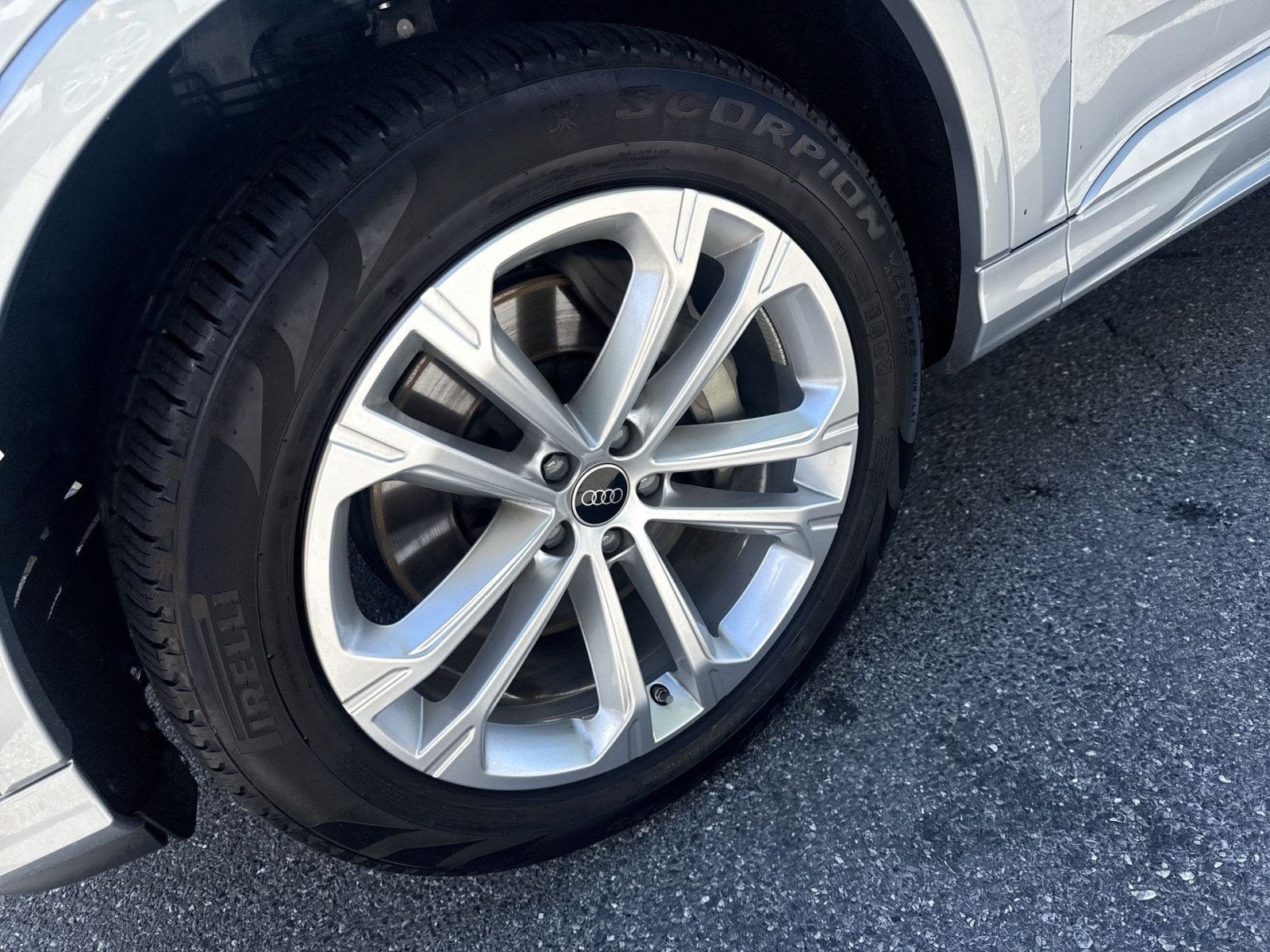 2025 Audi Q7 Premium Plus