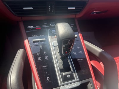 2022 Porsche Cayenne Cayenne Platinum Edition (MY22)