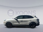 2022 Porsche Cayenne Cayenne Platinum Edition (MY22)
