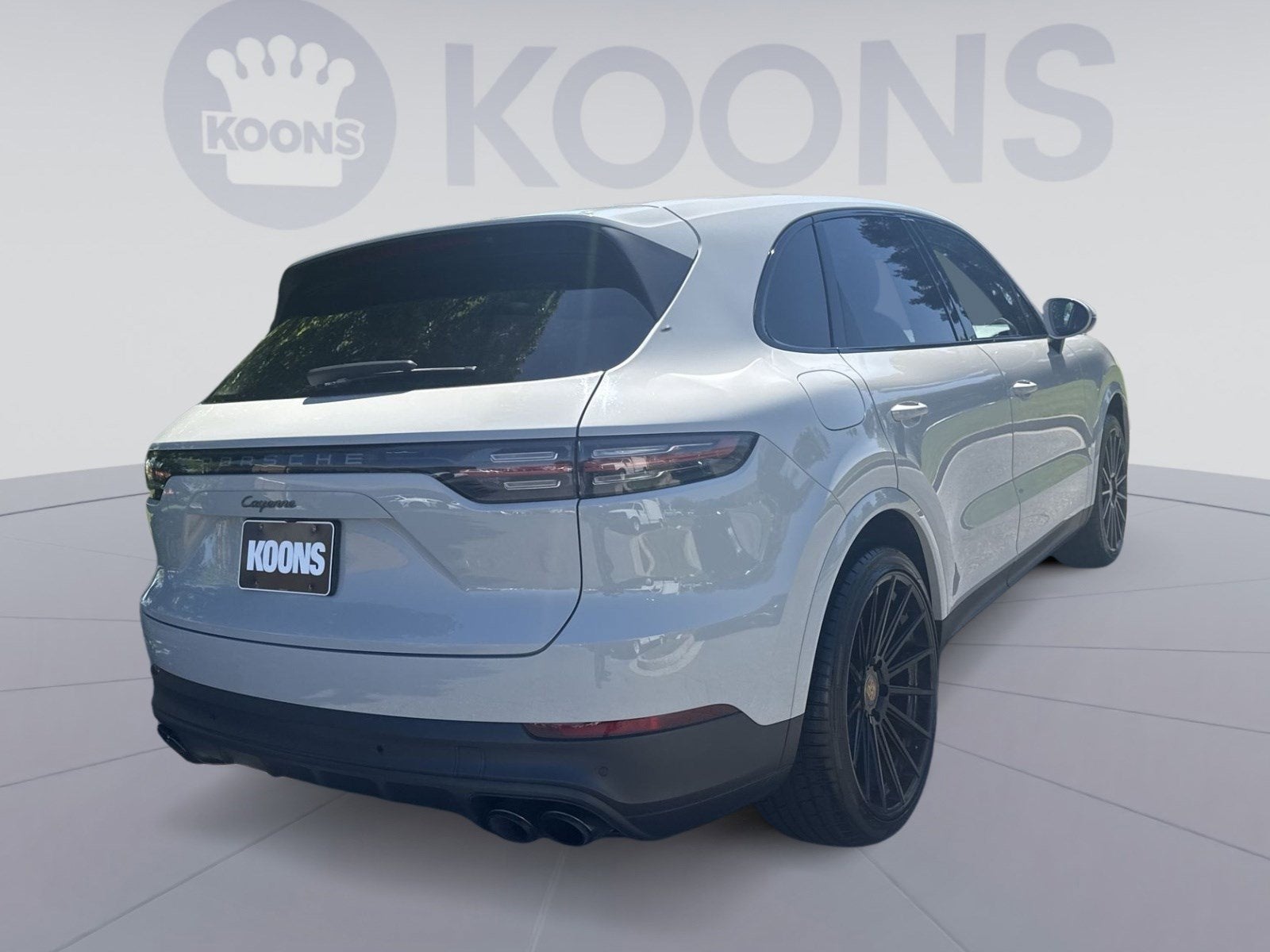 2022 Porsche Cayenne Cayenne Platinum Edition (MY22)
