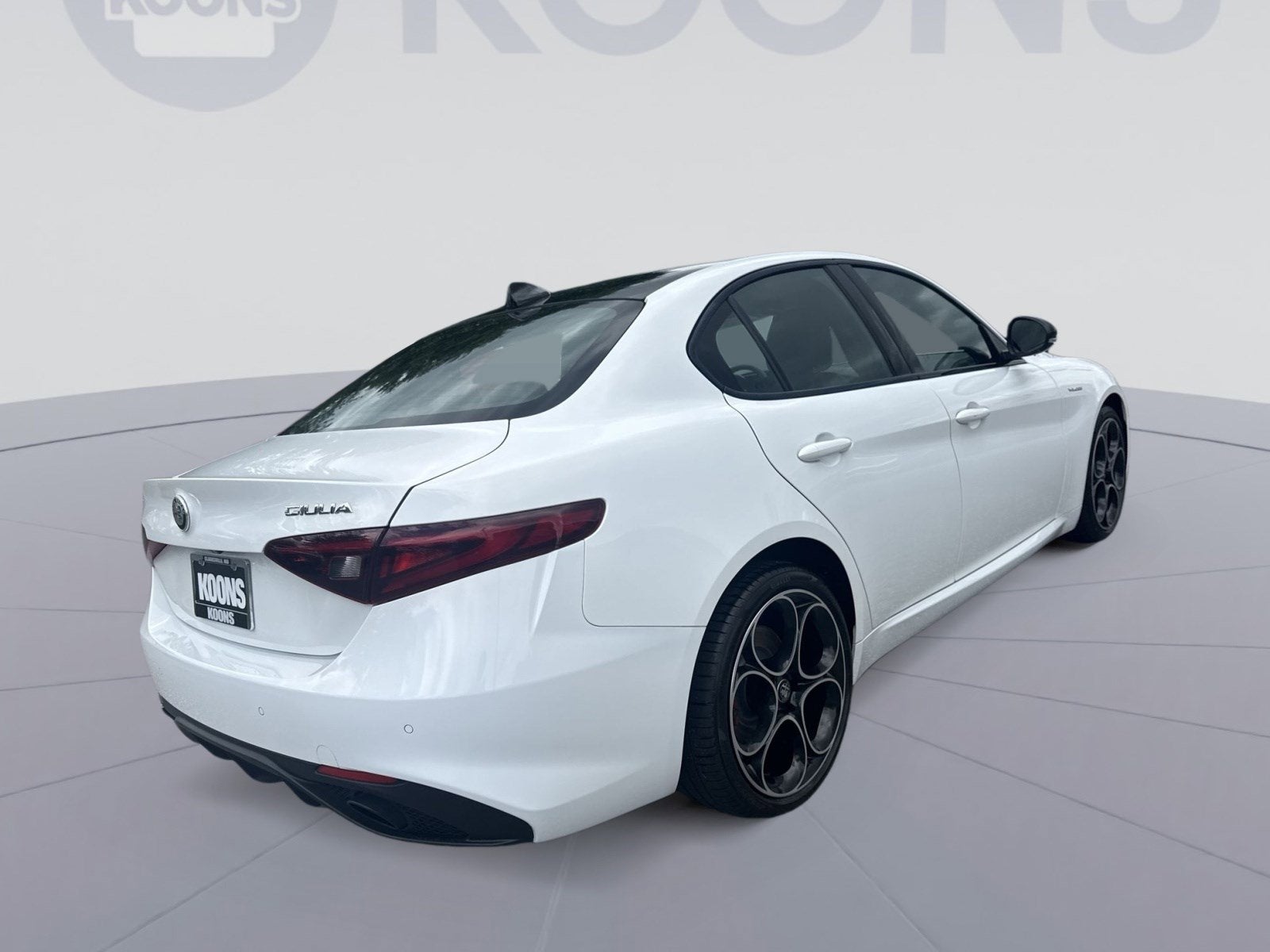 2023 Alfa Romeo Giulia Veloce